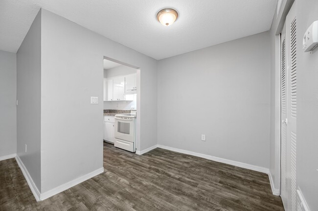 Photo - Breezy Palms