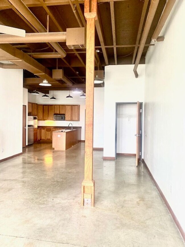 Photo - Loft Unit 302