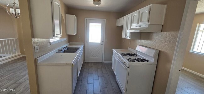 Photo - 11559 Tony Ponce Dr