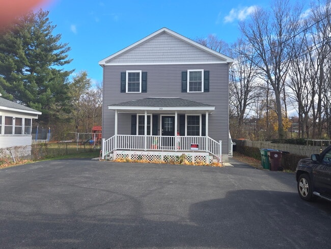 Building Photo - 30 Walker St Unit 2