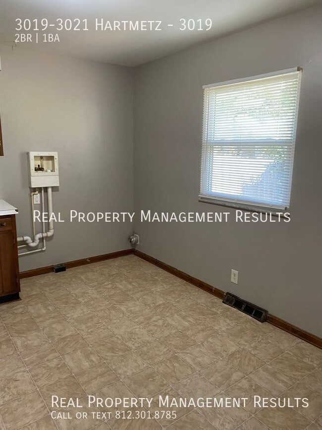 Photo - 3019-3021 Hartmetz-3019 Unit 3019