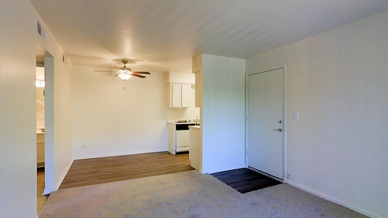 Photo - Capistrano Apartments