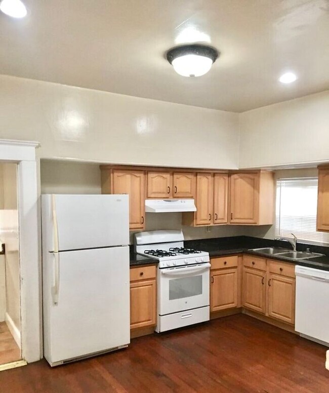 2 bed 2 bath House in Vallejo - AVAILABLE ... - 2 bed 2 bath House in Vallejo - AVAILABLE ...