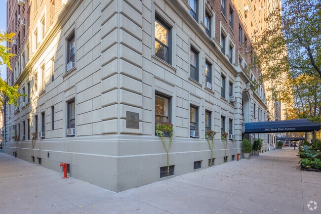 Photo - 503-505 West End Ave