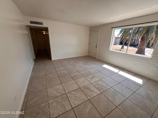 Photo - 3639 S Yukon Pl
