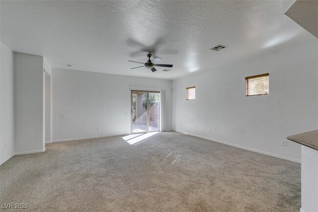 Photo - 4013 Gliding Gulls Ave