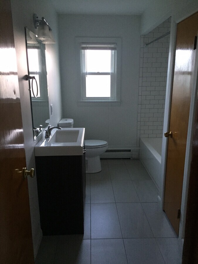 Photo - 26 Wisconsin St