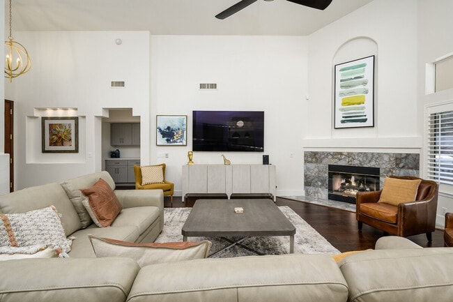 Photo - 9375 E Sutherland Way Unidad ID1255437P