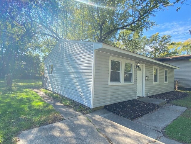 Photo - 3 Bedroom Home in Gary