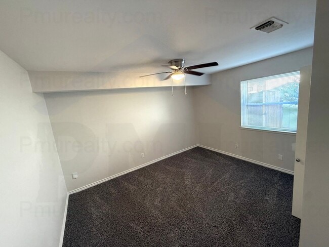 Photo - AVAILABLE NOW!!! Lovely 3 bedroom, 1 bath house in Duncanville