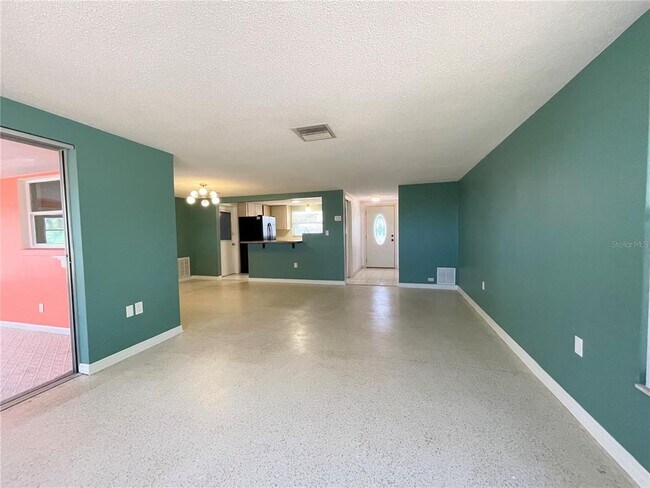 Photo - 10120 Willow Dr