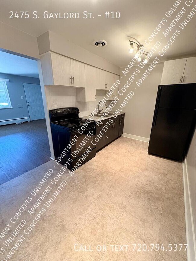 Photo - 2475 S Gaylord St Unit #10