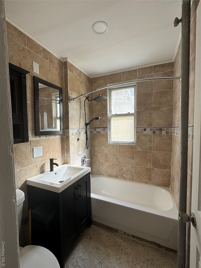 Photo - 4229 Grace Ave