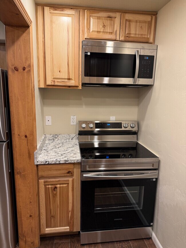 Photo - 1213 St Joseph St