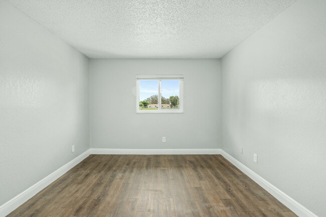 Lakeview Landing