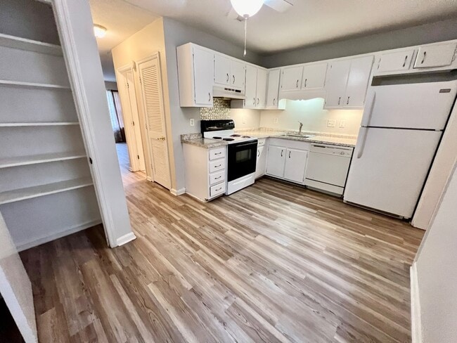 Photo - 113 Timber Ln