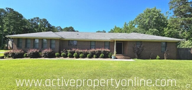 Building Photo - 5835 Huddersfield Rd Rental