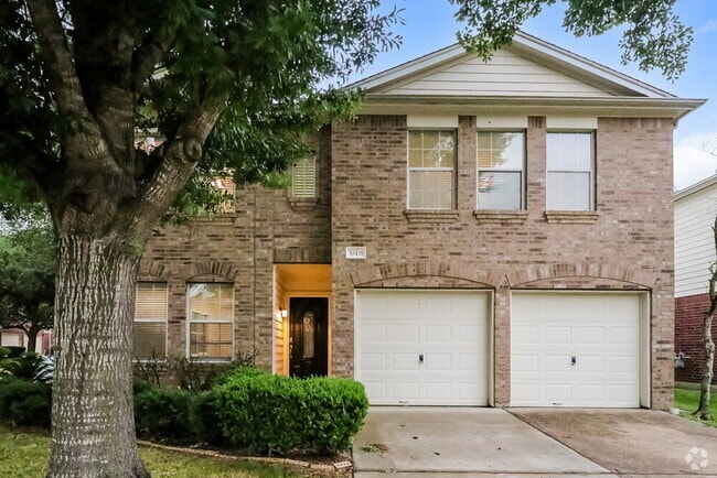 Building Photo - 17411 Hoover Gardens Dr Rental