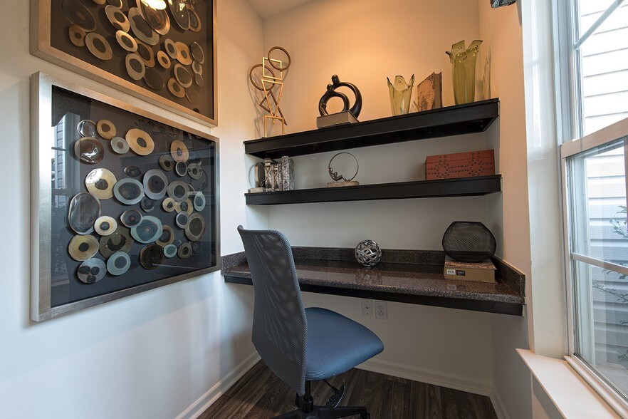 Rosemont Brookhaven Apartments For Rent in Bellport, NY