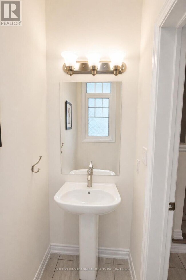 Photo - 2135 Speare Ct