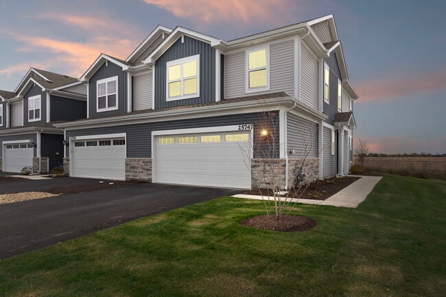 Building Photo - 25747 W Yorkshire Dr