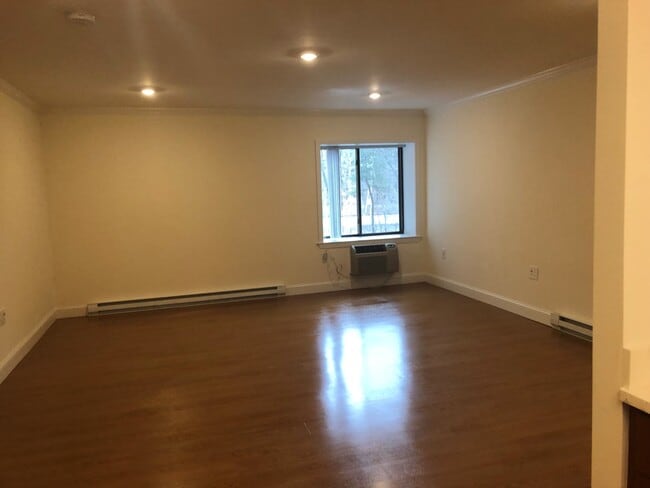 Photo - 1400 Worcester Rd Unit 7501