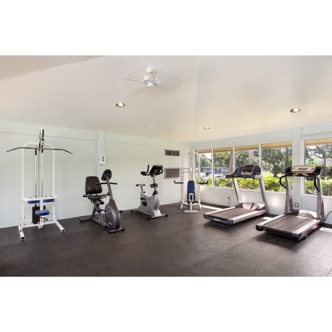 Photo - The Harbours Apartments