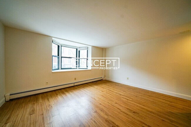 Photo - 117 W Concord St Unit 4