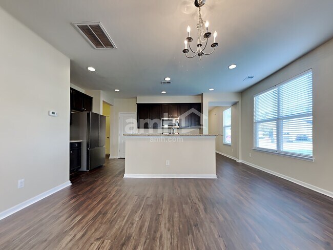 Photo - 112 Orleans Ct
