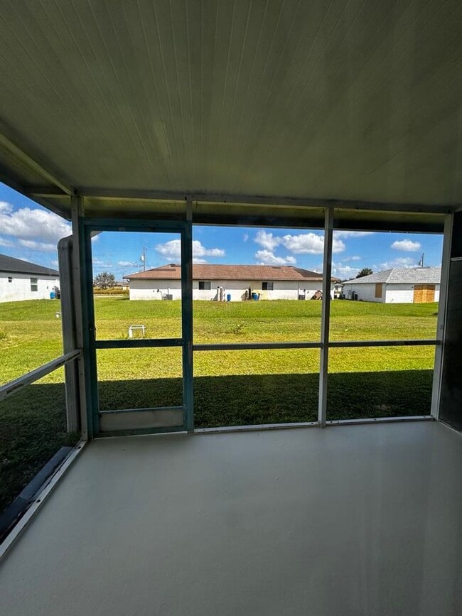 Building Photo - 4532/4534 20th St SW Unit 4534 20th St SW