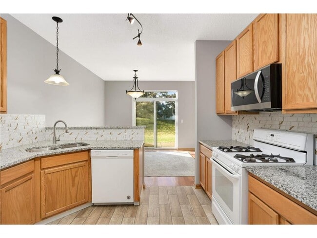 Photo - 16872 90th Ct N