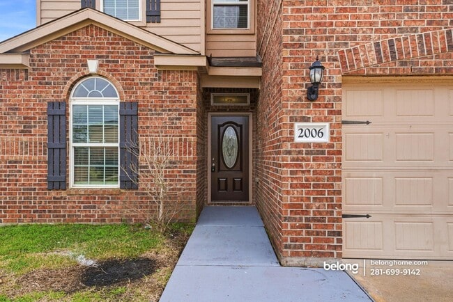 Photo - 2006 Quiet Palm Ln