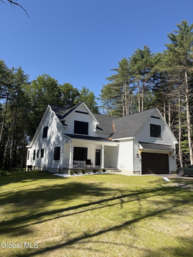 Building Photo - 622 Acland Blvd