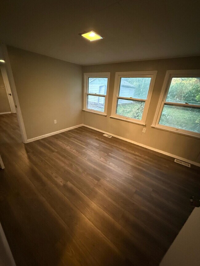 Photo - Cozy 3-Bedroom Home for Rent in Sauget, IL