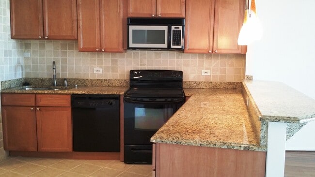 Photo - 300 N State St Unit 3407