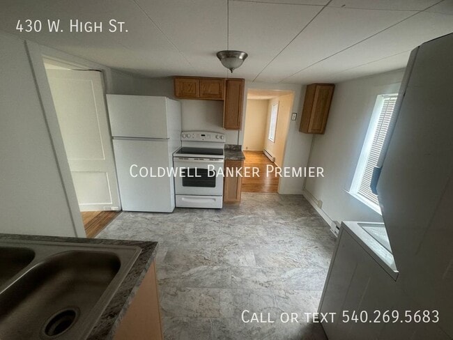 Photo - 430 W High St