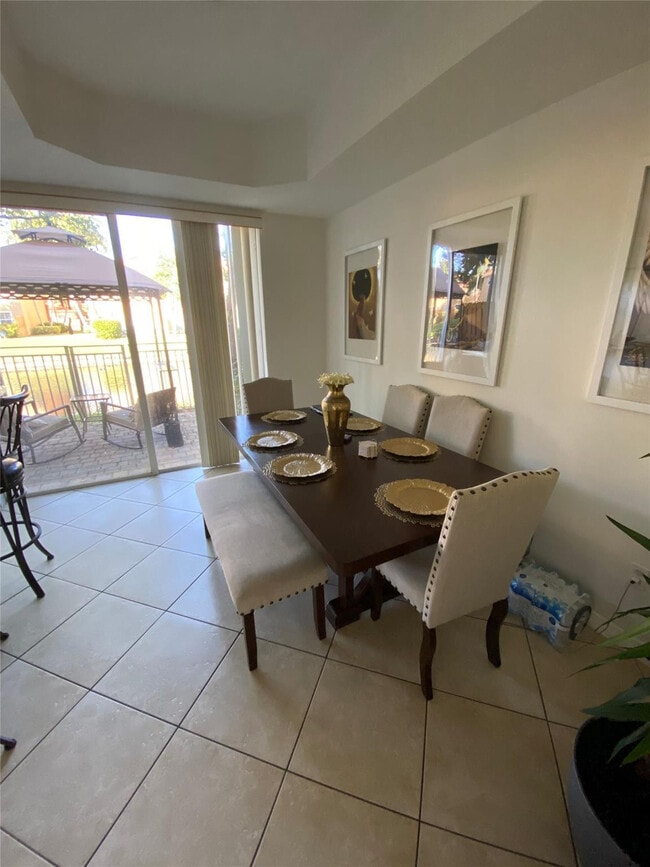 Photo - 4961 Windward Way