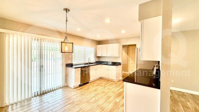 Photo - 14834 North 21st Pl