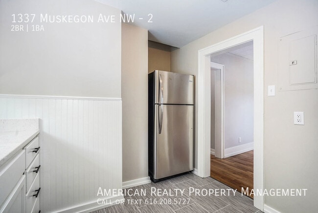 Photo - 1337 Muskegon Ave NW Unidad 2