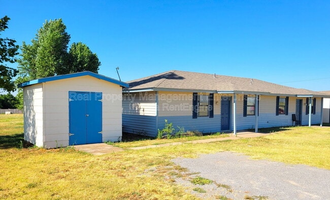 Photo - 1803 Sandrock Rd