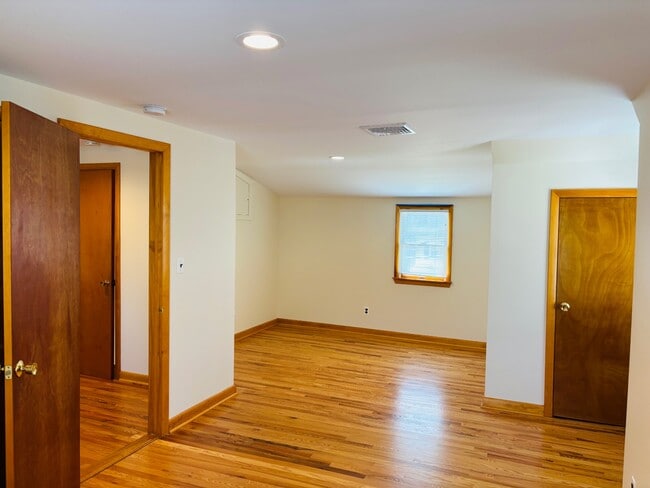 Photo - 20 Union Ave