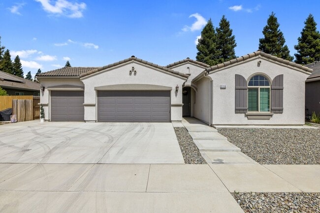 Building Photo - Coming Soon!