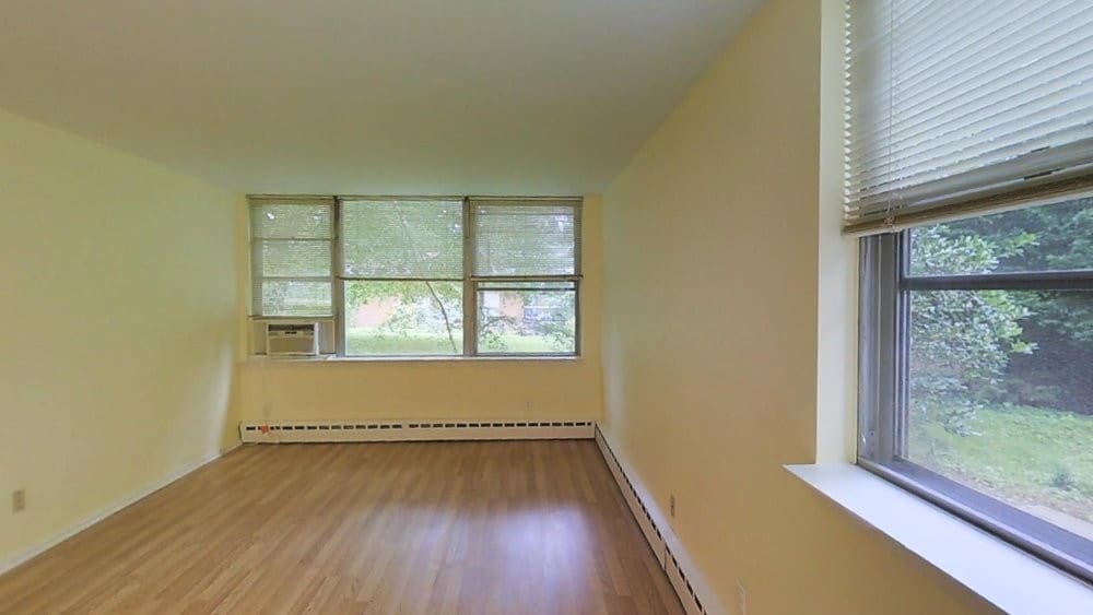 Photo - Cherokee Apartments
