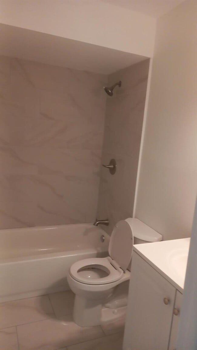 Photo - 4165 SW 67th Ave Unit 208B
