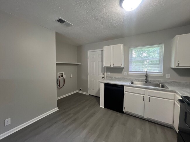 Photo - 2 bedroom, 1 bath Duplex in Gallatin