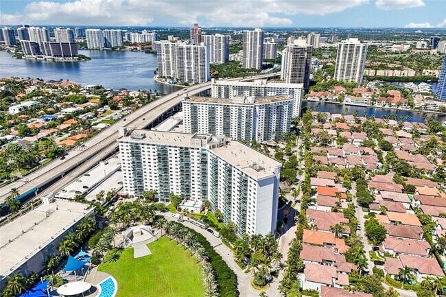 Photo - 19370 Collins Ave Unit 1120