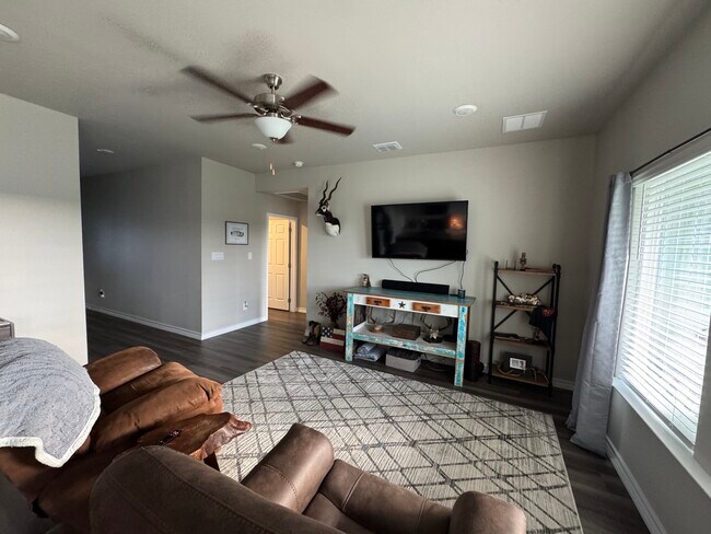 Photo - 133 Antigua Dr