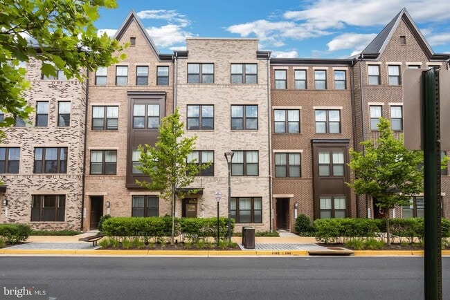Photo - 20763 Heron Landing Dr Townhome