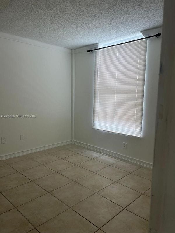Photo - 2075 NE 164th St Unit 204