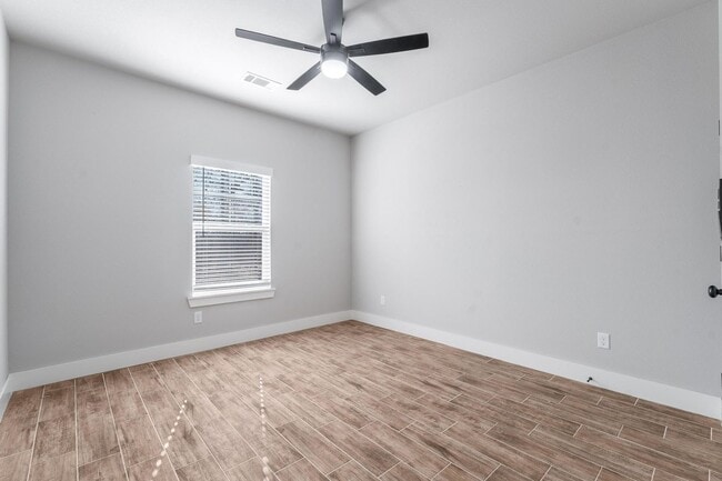 Photo - Welcome to this stunning 3-bedroom, 2-bathroom home that boasts a range of high-quality features ...